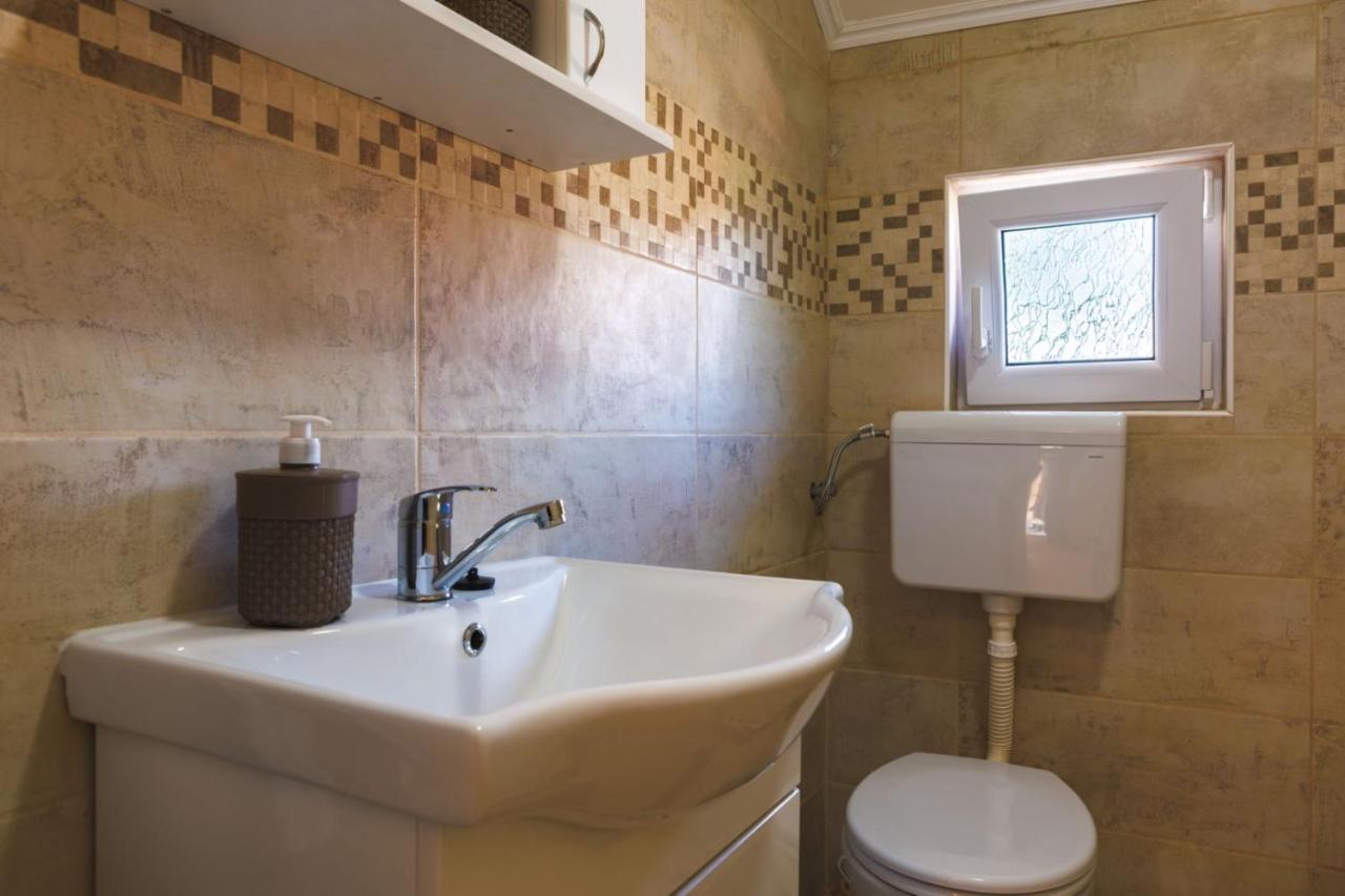Apartmani Dordevic Golubac Bagian luar foto
